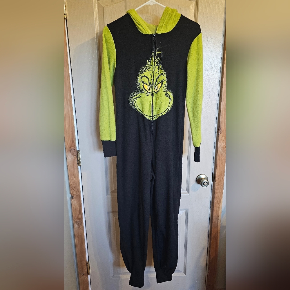 The Grinch One Piece Pajama Zip Up Size Tag Missing Size Youth Large